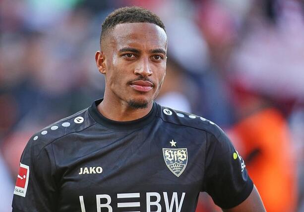 Bild vergr&ouml;&szlig;ern: 1. Bundesliga: Stuttgart dominiert Wolfsburg in einseitigem Duell