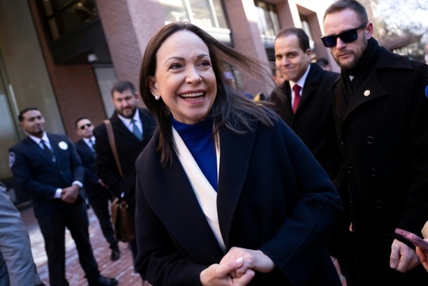 Bild vergr&ouml;&szlig;ern: Oppositionsführerin Machado will in einigen Wochen nach Venezuela zurückkehren