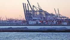 Umfrage: Knappe Mehrheit für härtere Gangart der EU im Zollstreit