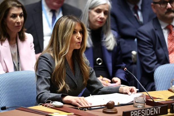 Bild vergr&ouml;&szlig;ern: Melania Trump leitet Sitzung des UN-Sicherheitsrats - Scharfe Kritik des Iran