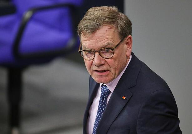 Bild vergr&ouml;&szlig;ern: Regierung in der Kritik wegen Evakuierungsplänen im Nahen Osten