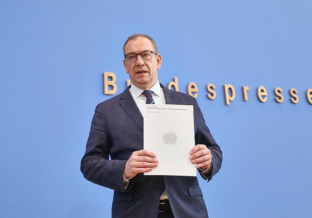 Bild vergr&ouml;&szlig;ern: Wehrbeauftragter fordert mehr Werbung für Litauen-Brigade