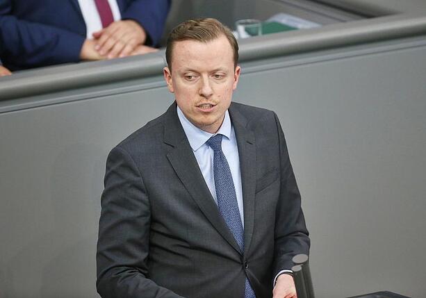 Bild vergr&ouml;&szlig;ern: SPD-Politiker Ahmetovic kritisiert Kommunikation von Wadephul