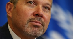 Schifffahrt erklärt Golf-Gewässer zu Kriegsgebiet - 20.000 festsitzende Seeleute