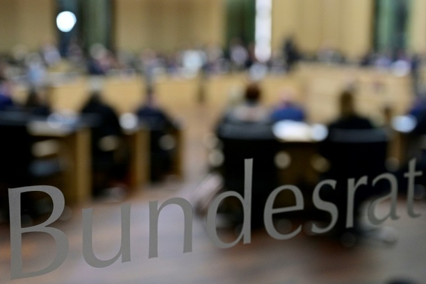 Bild vergr&ouml;&szlig;ern: Bundesrat befasst sich mit Schutz wichtiger Infrastruktur und Drohnenabwehr