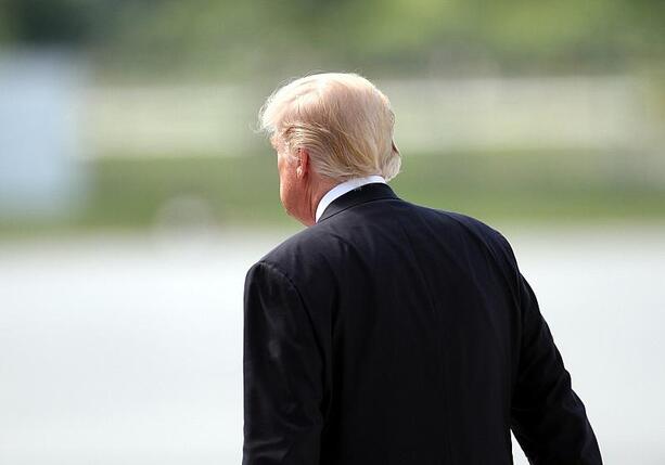 Bild vergr&ouml;&szlig;ern: Trump kündigt sehr harte Angriffe auf Iran an