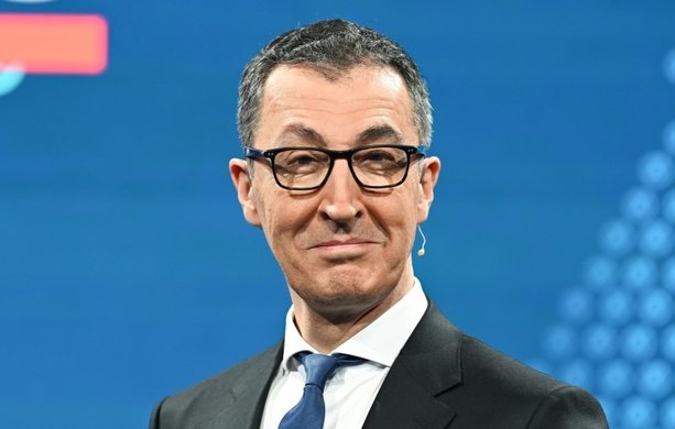 Bild vergr&ouml;&szlig;ern: Özdemir froh über Wahlergebnis - aber noch zurückhaltend