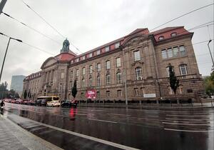 Ostdeutsche Unternehmen sind unzufriedener mit Wirtschaftspolitik