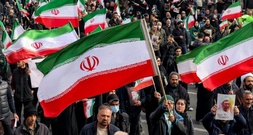 Nach Ernennung von Chamenei-Sohn: Iran und Israel setzen Angriffe fort