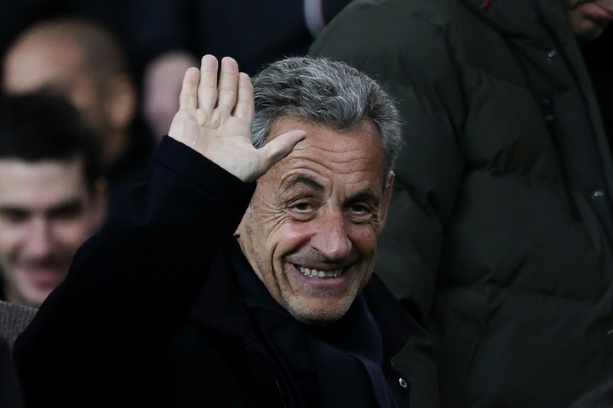 Bild vergr&ouml;&szlig;ern: Frankreichs Ex-Präsident Sarkozy droht erneut Fußfessel