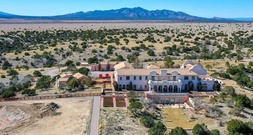 US-Ermittler durchsuchen Epsteins ehemalige Ranch in New Mexico