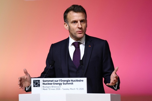 Bild vergr&ouml;&szlig;ern: Macron fordert neue Finanzierungsmöglichkeiten für Atomenergie