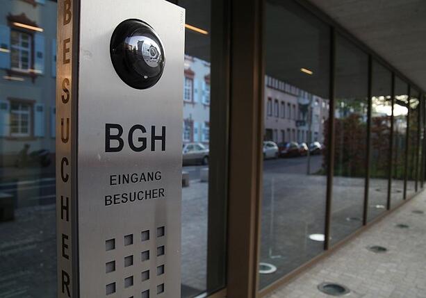 Bild vergr&ouml;&szlig;ern: BGH: Keine Abgabe unbefüllter E-Zigaretten-Tanks an Minderjährige