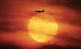 Teures Kerosin: Fluggesellschaften aus Asien und Australien erhöhen Ticketpreise