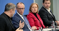 Spitzen der Koalition beraten in Berlin über weiteres Vorgehen