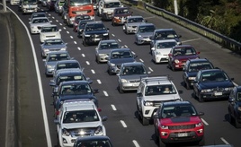 Sorge um Treibstoffvorräte: Neuseeland erwägt verpflichtende autofreie Tage