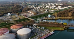 Iran-Krieg: Institute erwarten Auswirkungen auf Wirtschaft - Wachstum hält aber an