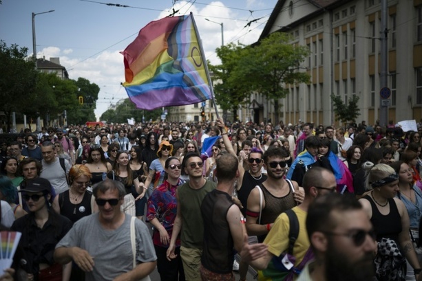 Bild vergr&ouml;&szlig;ern: Anspruch auf geänderten Ausweis: EuGH stärkt Rechte von Menschen mit Transidentität