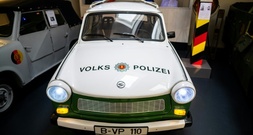 Falsche Polizisten mit DDR-Ausweisen: Betrugsversuch in Leipzig scheitert