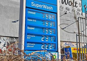 Wagenknecht pocht auf Importe von russischem Öl und Spritpreisdeckel