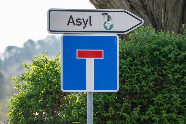 Bild vergr&ouml;&szlig;ern: Berichte: Innenministerium will Finanzierungs-Stopp für unabhängige Asylberatung