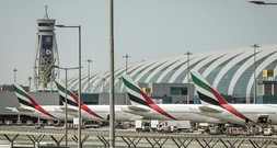 Behörden: Drohnenvorfall löst Feuer nahe internationalem Flughafen von Dubai aus