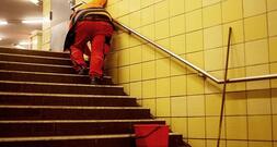 Immer mehr Beschäftigte im Niedriglohnsektor armutsgefährdet