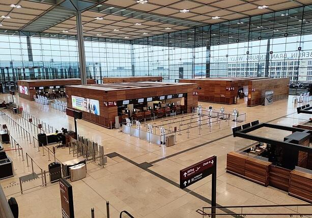 Bild vergr&ouml;&szlig;ern: Verdi ruft für Mittwoch zu Streik am BER auf