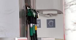 Steuerzahlerbund verlangt Mehrwertsteuer-Neuberechnung beim Benzin