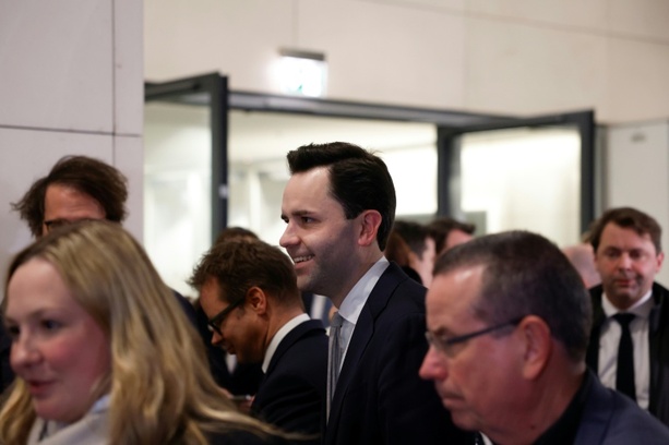 Bild vergr&ouml;&szlig;ern: JU-Chef Winkel kritisiert Klingbeil und Verwendung des Sondervermögens