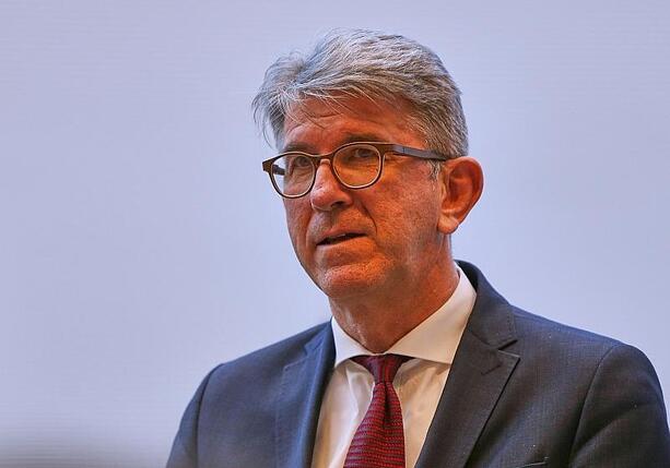 Bild vergr&ouml;&szlig;ern: Weimer verteidigt Vorgehen bei Nationalbibliothek in Leipzig