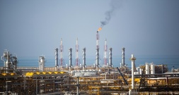 US-israelischer Angriff trifft größtes Gasfeld der Welt im Iran - Protest von Anrainern