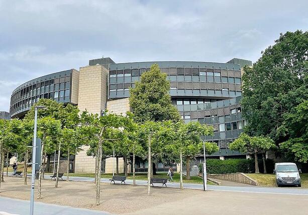 Bild vergr&ouml;&szlig;ern: Zufriedenheit mit Demokratie bricht in NRW unter jungen Leuten ein