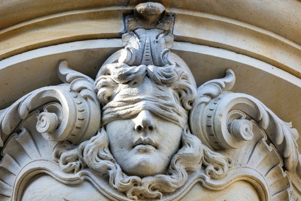 Bild vergr&ouml;&szlig;ern: Lügenkonstrukt erschaffen und Kinder misshandelt: Fast vier Jahre Haft in Bremen