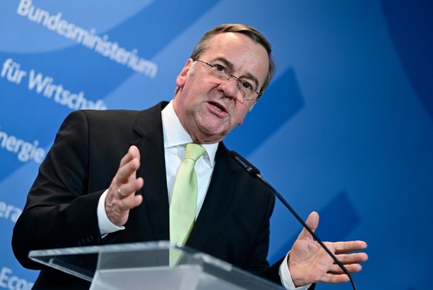 Bild vergr&ouml;&szlig;ern: Pistorius schließt deutschen Hormus-Einsatz nicht aus - und nennt Bedingugen