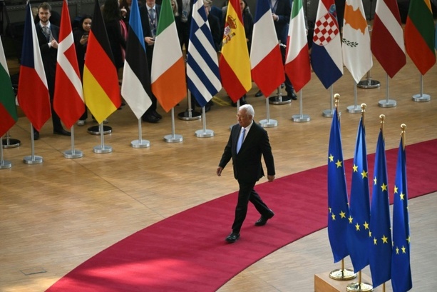 Bild vergr&ouml;&szlig;ern: EU-Gipfelteilnehmer fordern Stopp von Angriffen auf Energieanlagen