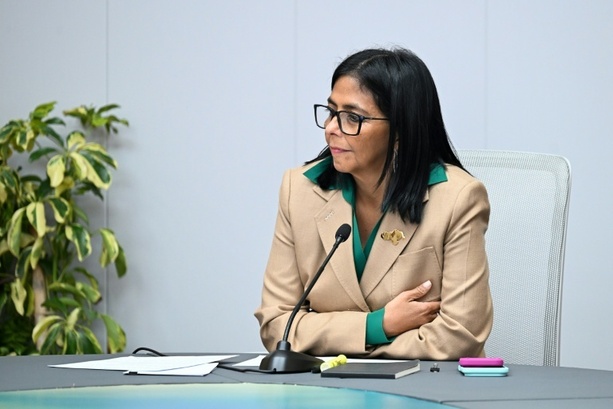 Bild vergr&ouml;&szlig;ern: Venezuelas Übergangspräsidentin tauscht die gesamte Armeeführung aus