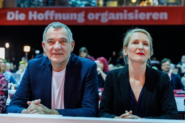 Bild vergr&ouml;&szlig;ern: Machtwort der Linken-Bundesspitze zu Streit um Israel: Wir ziehen klare Grenze