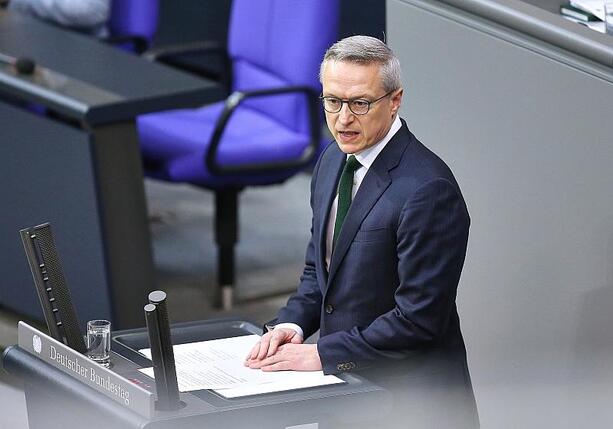 Bild vergr&ouml;&szlig;ern: Digitalminister erwartet dramatische Jobverluste durch KI