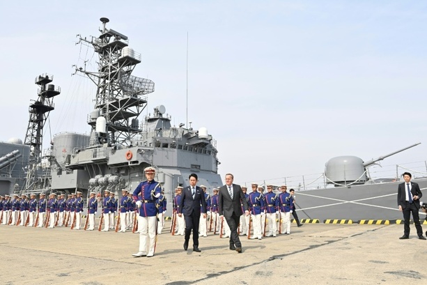 Bild vergr&ouml;&szlig;ern: Pistorius kritisiert Lockerung von Russland-Sanktionen