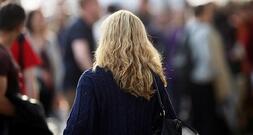 Prominente Frauen legen Plan gegen digitale Gewalt vor