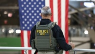 Trump-Regierung setzt ICE-Mitarbeiter an Flughäfen ein