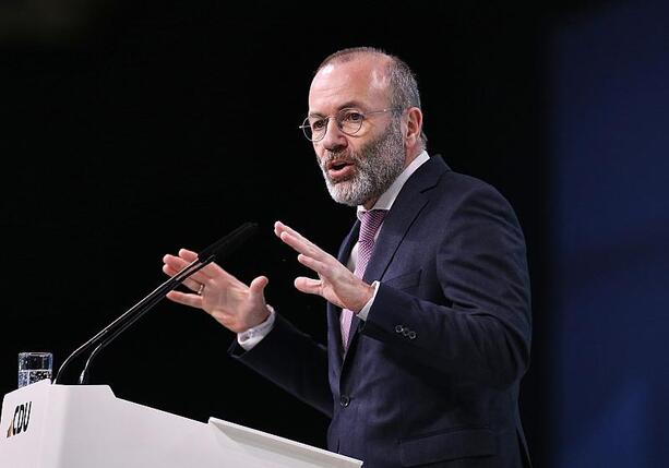 Bild vergr&ouml;&szlig;ern: EVP-Chef Weber zur AfD: Brandmauer steht