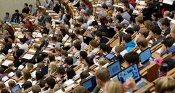 Neuer Höchststand bei Studienabschlüssen ohne Abitur