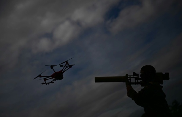 Bild vergr&ouml;&szlig;ern: Geheimdienst: Aus Russland kommende Drohne trifft Kraftwerk in Estland