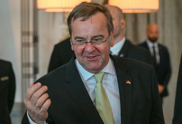 Bild vergr&ouml;&szlig;ern: Iran-Krieg: Pistorius besorgt über Vorgehen der USA und Israels