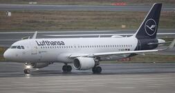 Flugbegleiter stimmen für Arbeitskampf bei Lufthansa und Cityline