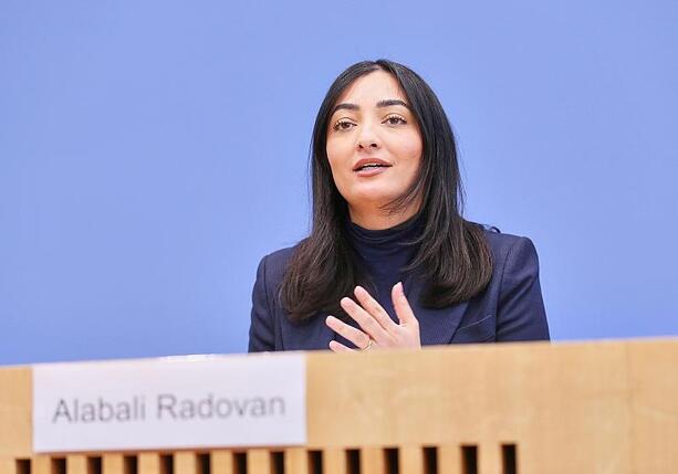 Bild vergr&ouml;&szlig;ern: Entwicklungsministerin kündigt neue Hilfen für den Libanon an