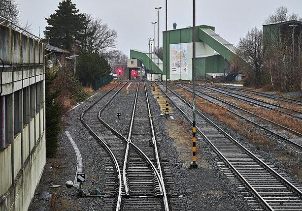 Bild vergr&ouml;&szlig;ern: Bahn: Personalmangel in Stellwerken weitgehend behoben