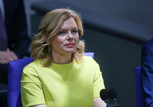 Bild vergr&ouml;&szlig;ern: Klöckner reist nach Estland und Litauen